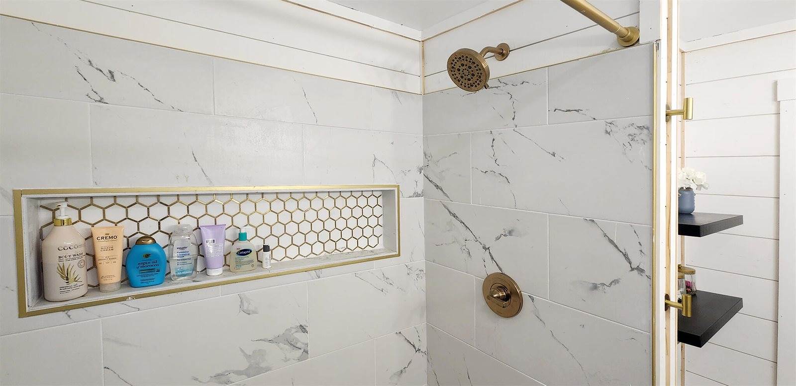 35 North Street, Newport, ME 04953