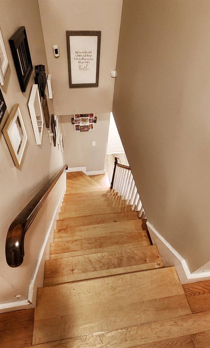 35 North Street, Newport, ME 04953