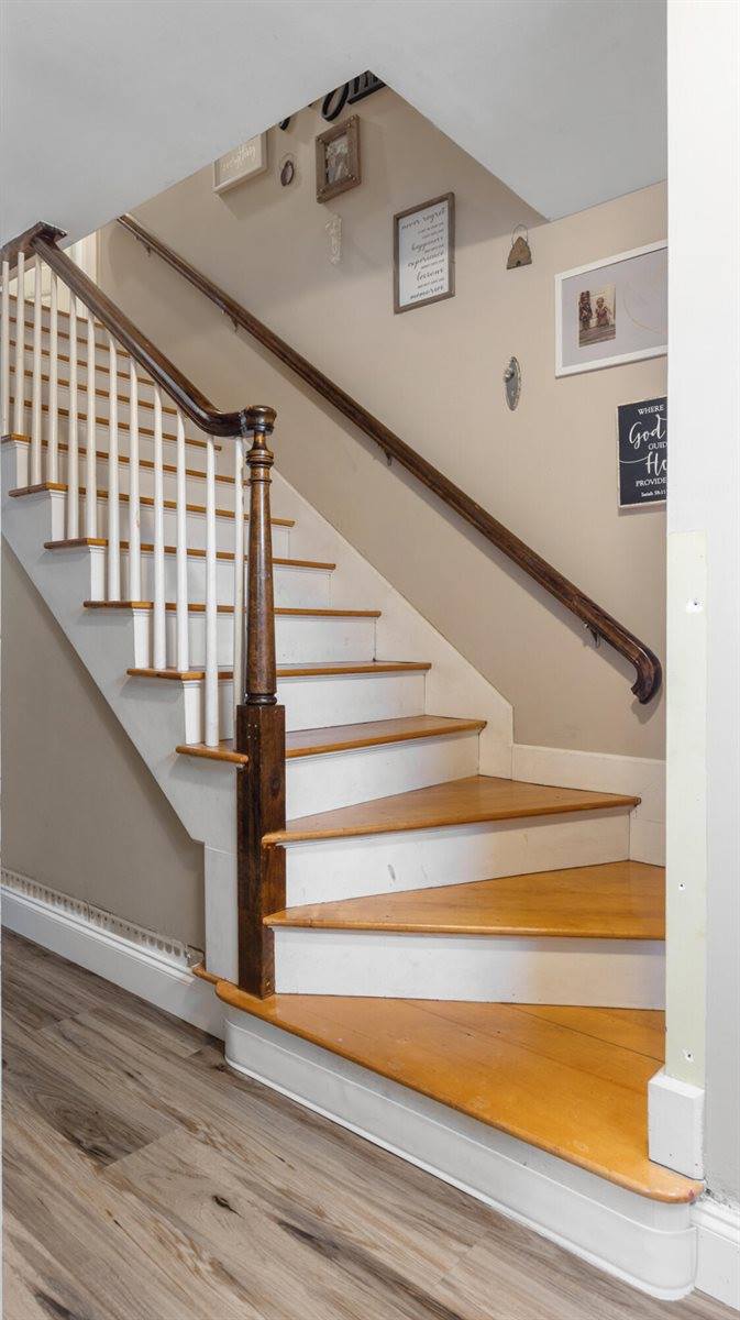 35 North Street, Newport, ME 04953