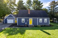 35 North Street, Newport, ME 04953