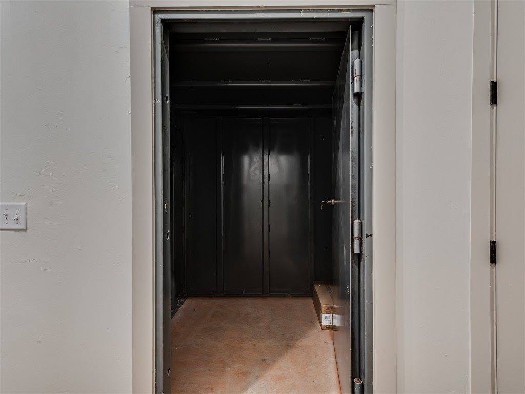 17281 Stone House Road, Luther, OK 73054