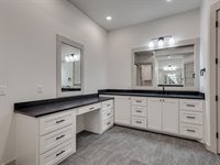 17281 Stone House Road, Luther, OK 73054