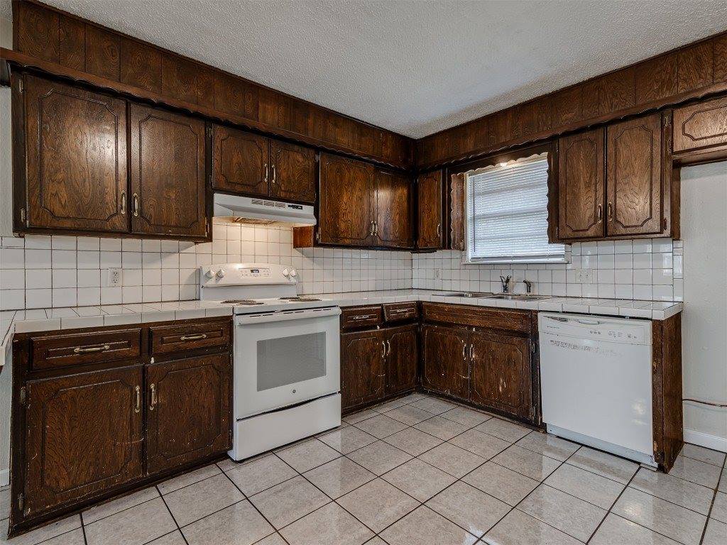 806 East Midland Street, Shawnee, OK 74804