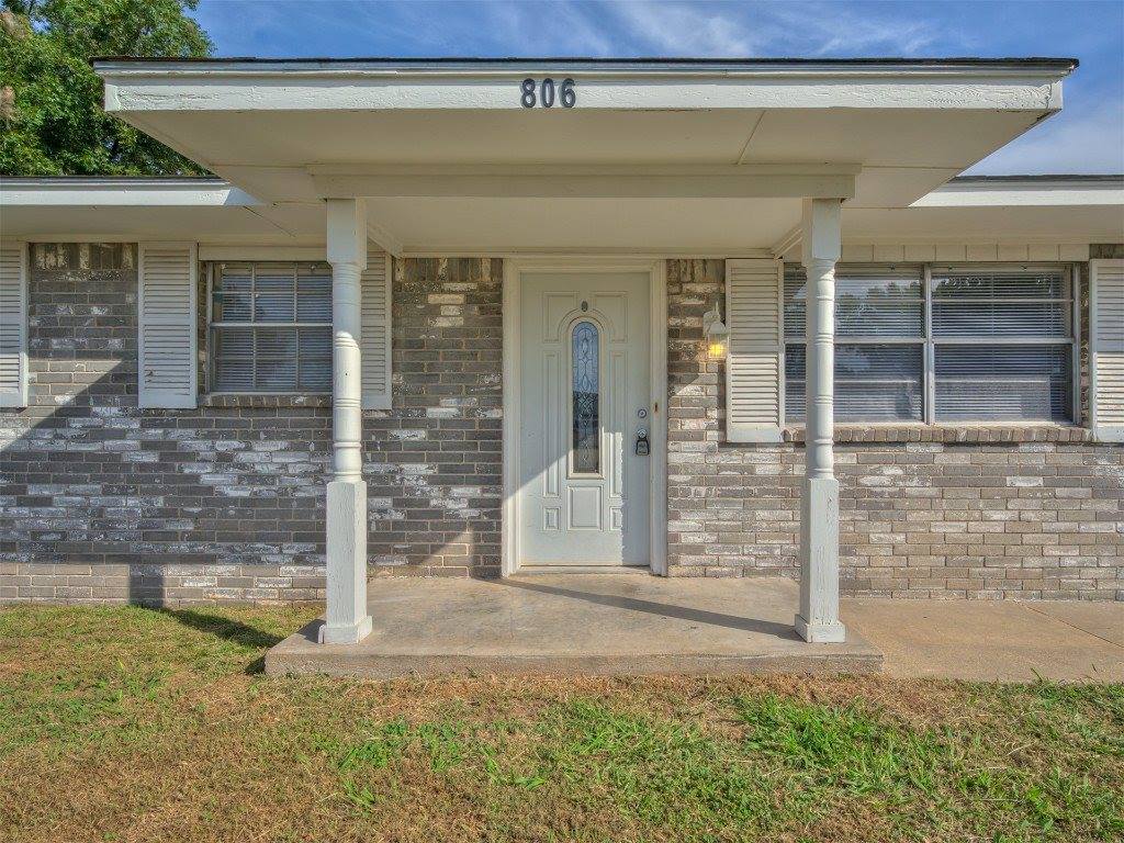 806 East Midland Street, Shawnee, OK 74804