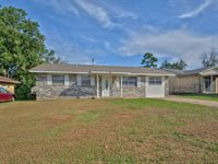 806 East Midland Street, Shawnee, OK 74804