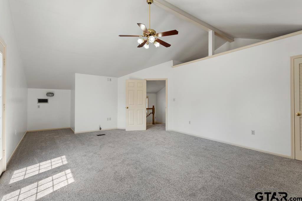 601 Charmwood, Chandler, TX 75758