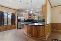 601 Charmwood, Chandler, TX 75758