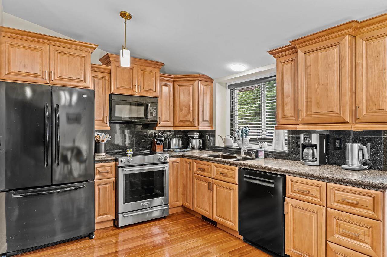 1710 Kevins Drive, Plover, WI 54467