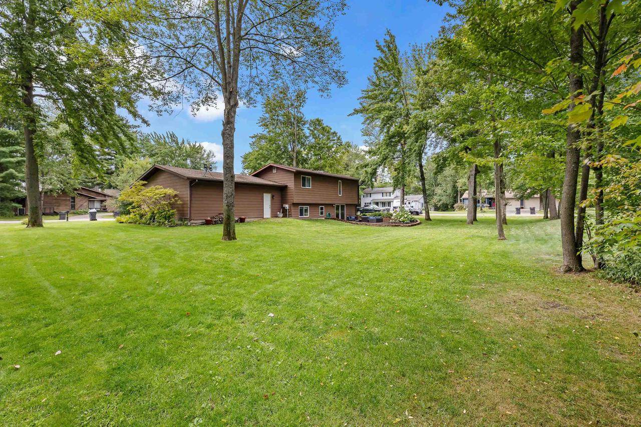 1710 Kevins Drive, Plover, WI 54467