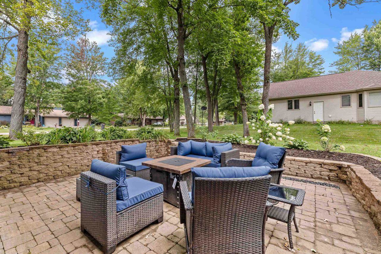 1710 Kevins Drive, Plover, WI 54467