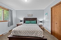 1710 Kevins Drive, Plover, WI 54467