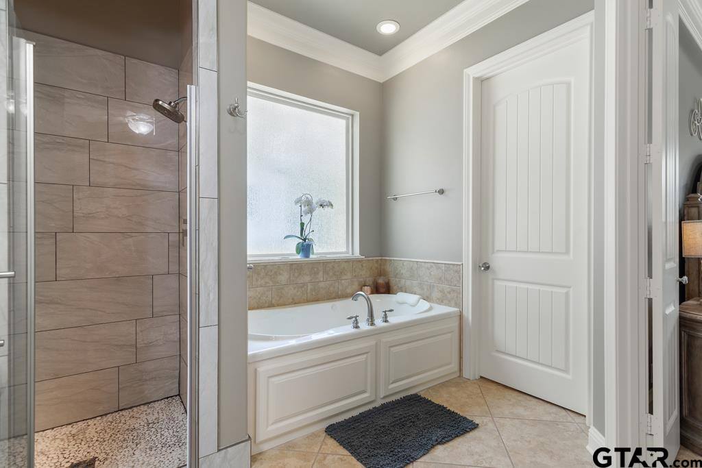 143 County Road 3527, Bullard, TX 75757