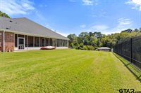 143 County Road 3527, Bullard, TX 75757