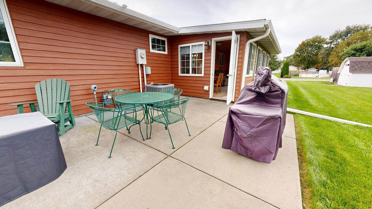 908 E Wilson AVENUE, Arcadia, WI 54612