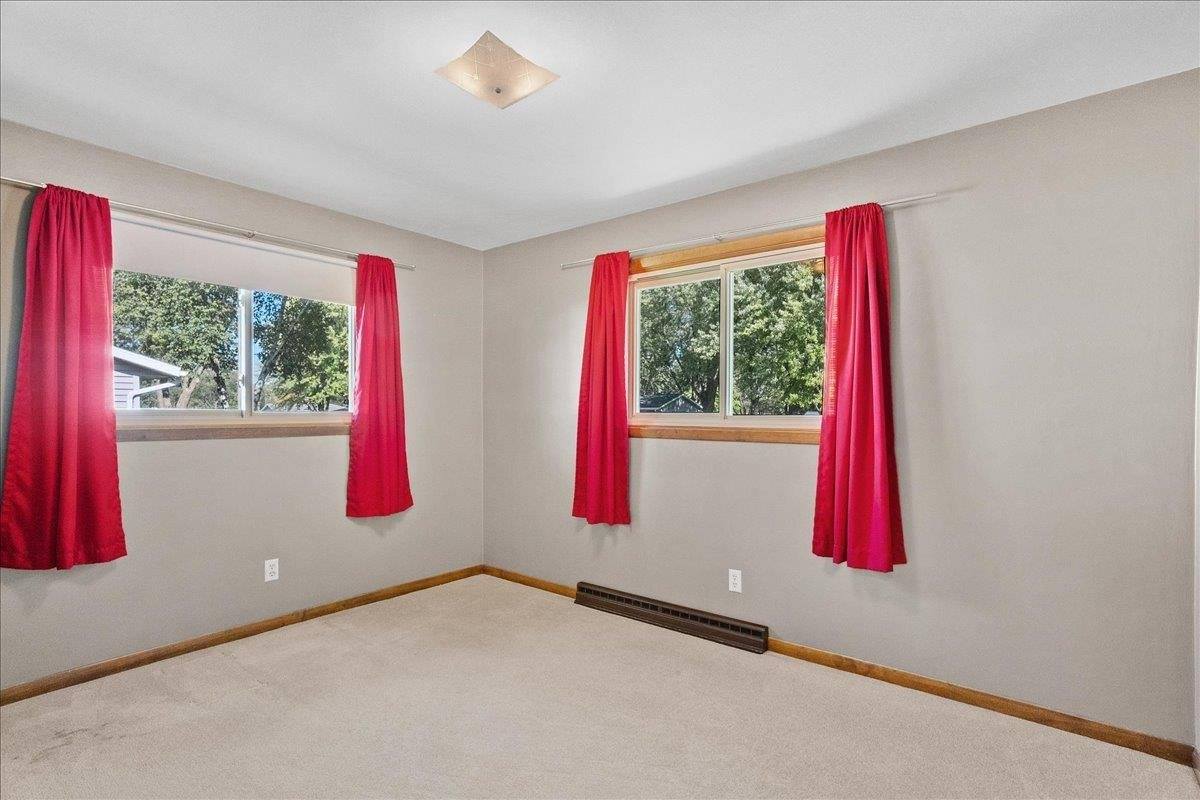 500 N Auburn Avenue, Marshfield, WI 54449