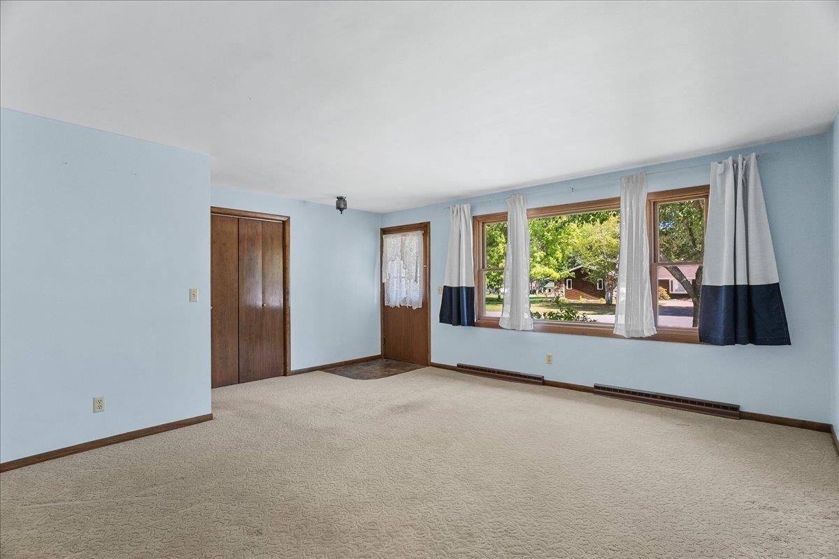 500 N Auburn Avenue, Marshfield, WI 54449