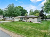 500 N Auburn Avenue, Marshfield, WI 54449