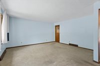 500 N Auburn Avenue, Marshfield, WI 54449