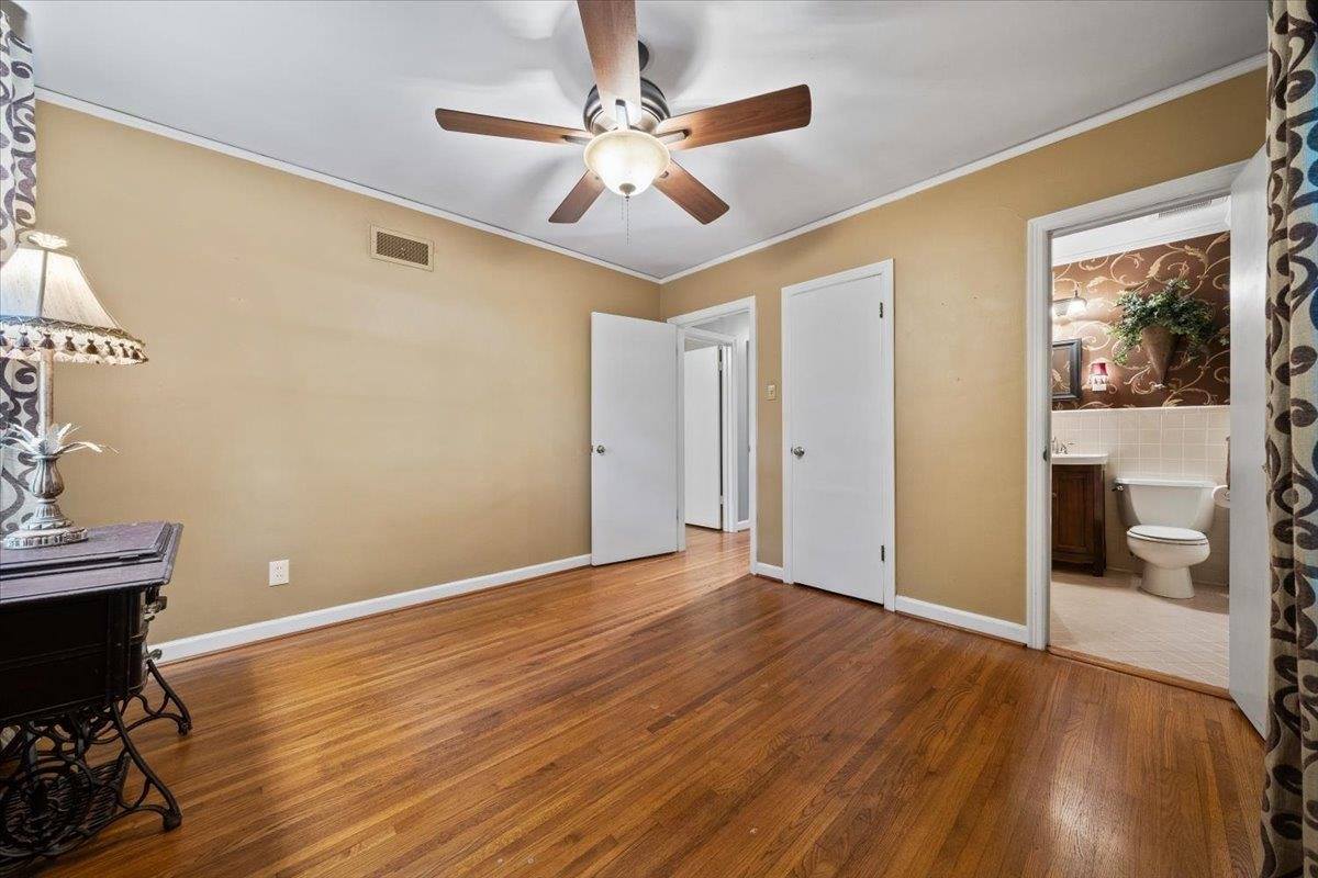 1220 East Irvin Dr, Memphis, TN 38119