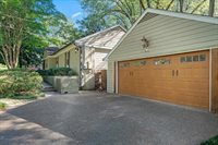 1220 East Irvin Dr, Memphis, TN 38119