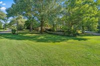 1220 East Irvin Dr, Memphis, TN 38119