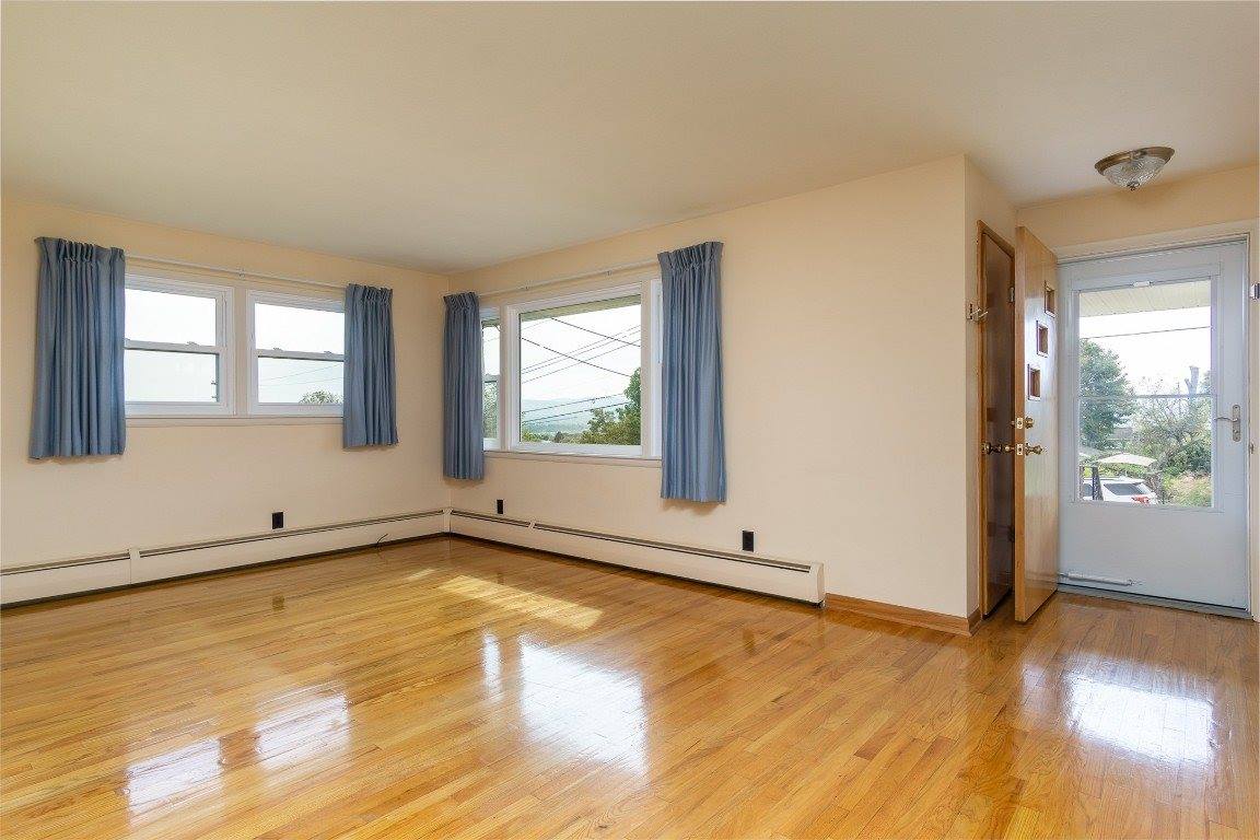 807 Elliott Street, Endicott, NY 13760