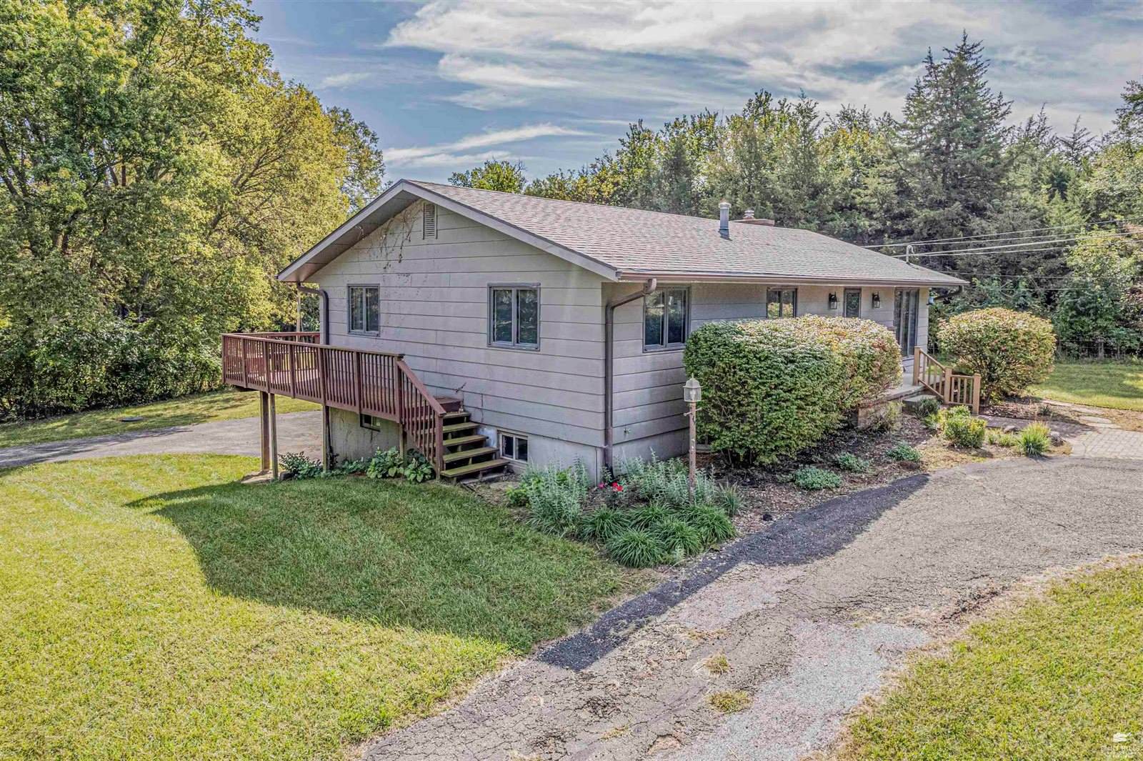 3100 Rolling Hills Drive, Milford, KS 66514