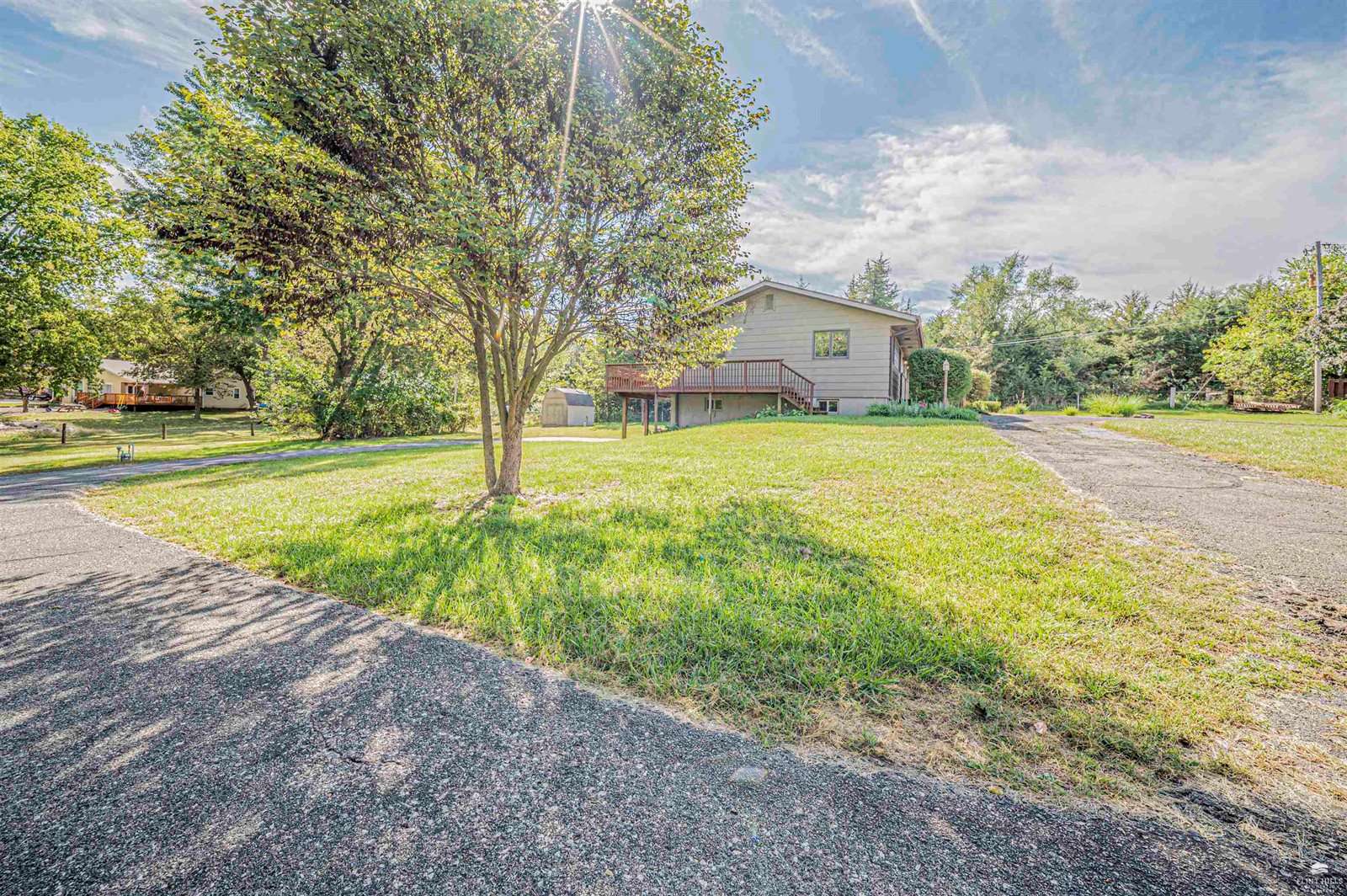 3100 Rolling Hills Drive, Milford, KS 66514