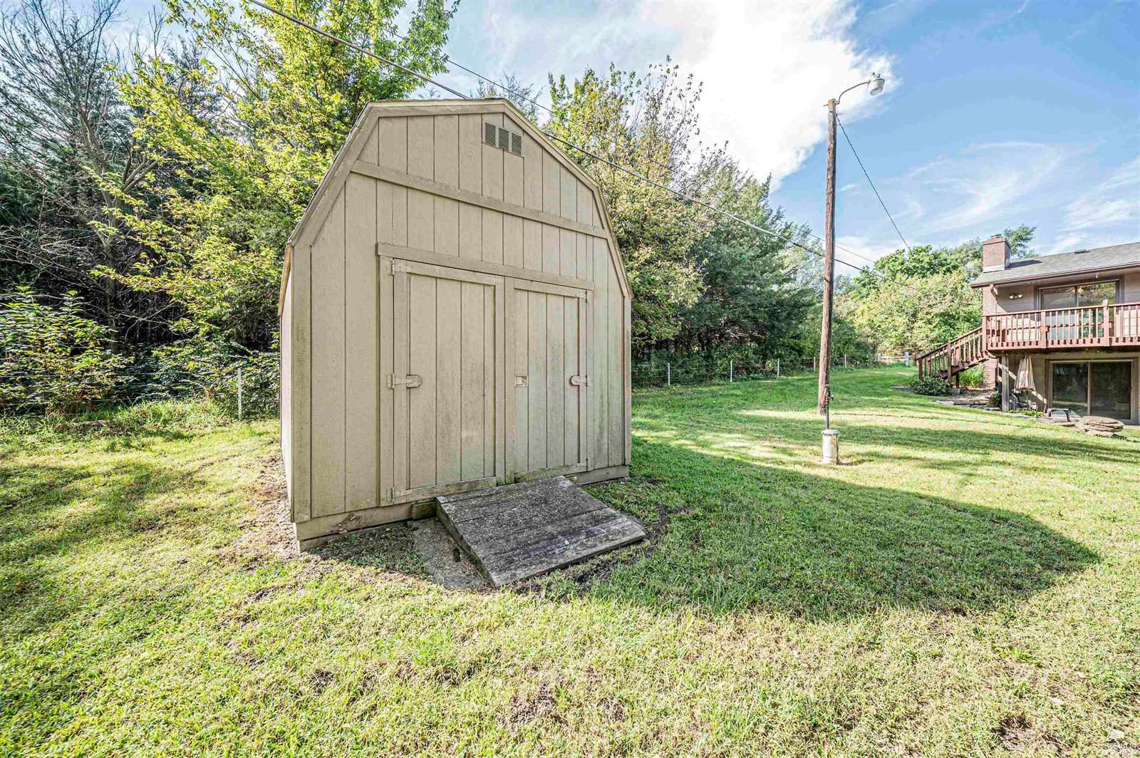 3100 Rolling Hills Drive, Milford, KS 66514