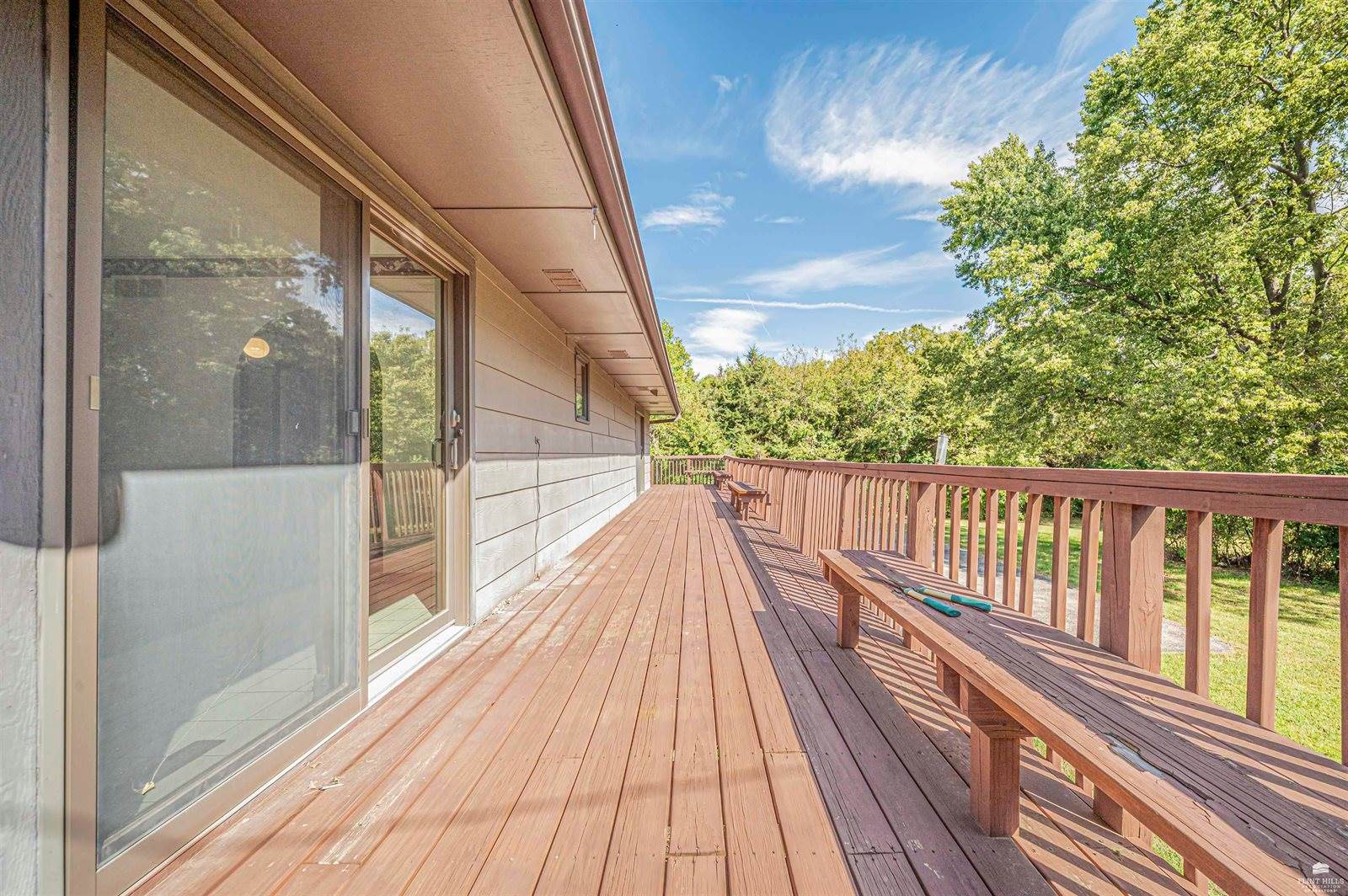 3100 Rolling Hills Drive, Milford, KS 66514