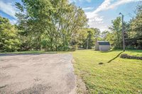 3100 Rolling Hills Drive, Milford, KS 66514