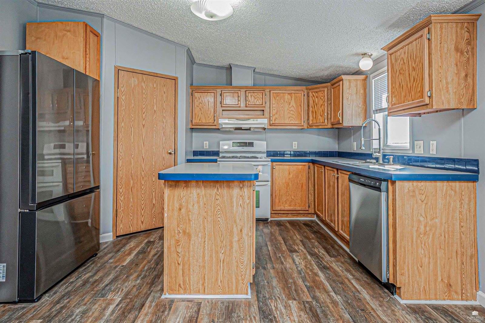 7028 North US 77, Milford, KS 66514