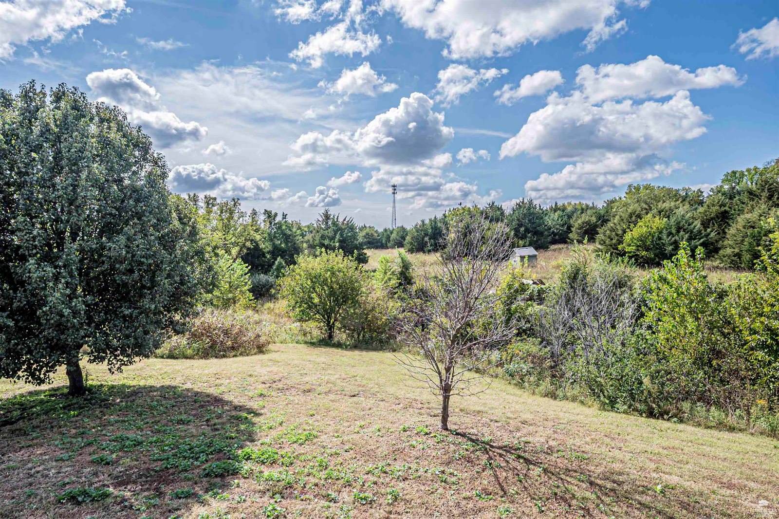 7028 North US 77, Milford, KS 66514