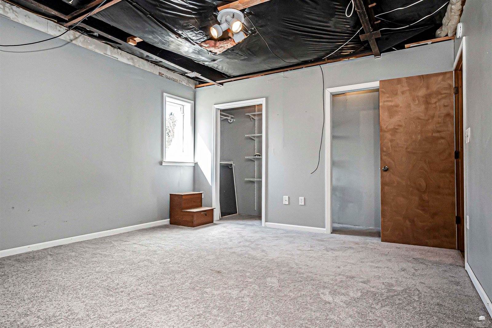 7028 North US 77, Milford, KS 66514