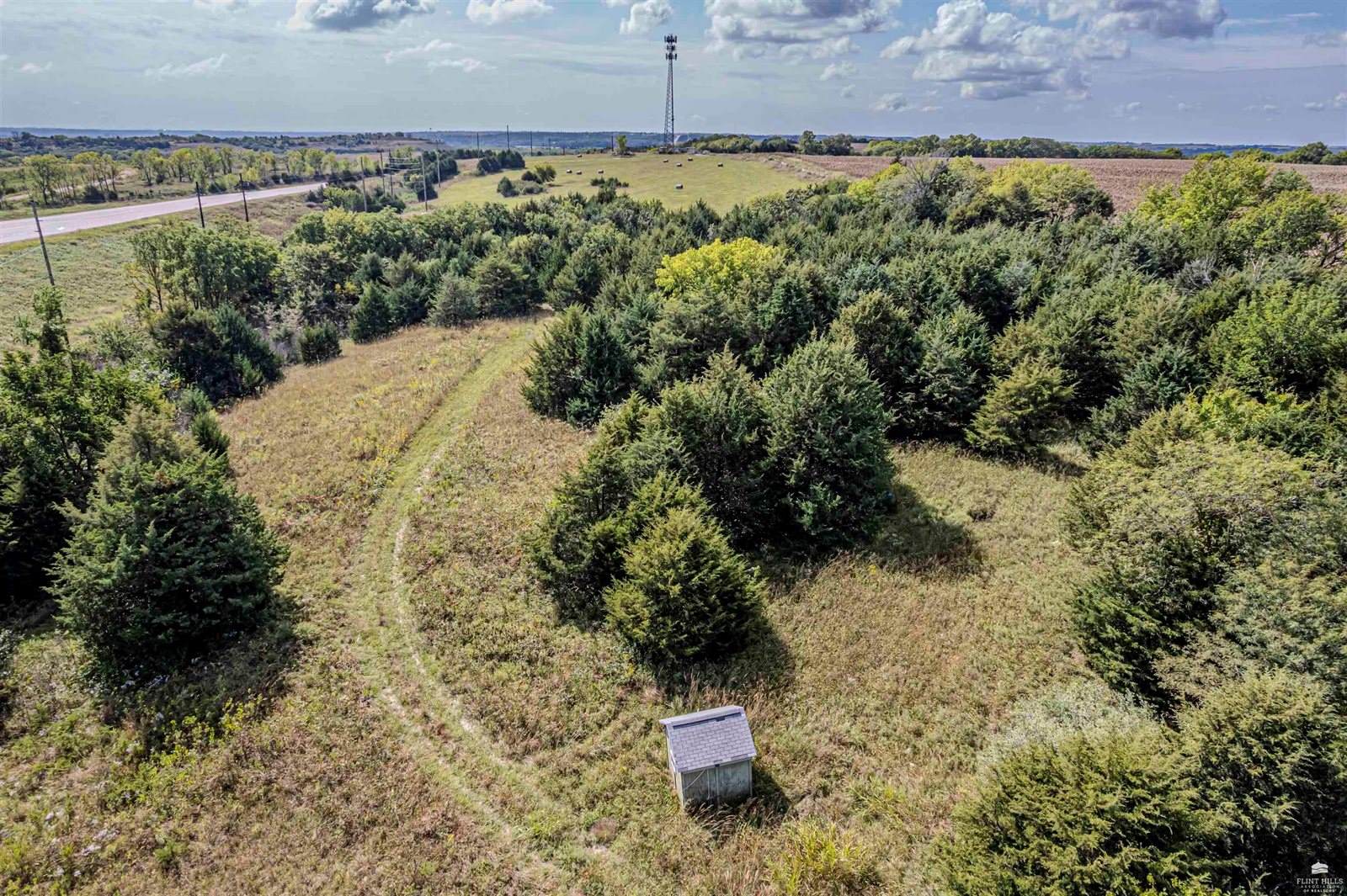 7028 North US 77, Milford, KS 66514