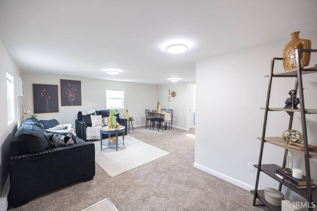 1025 E Washington Street, Muncie, IN 47305