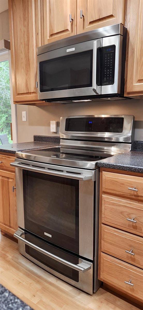 58 Kira Drive, Bangor, ME 04401