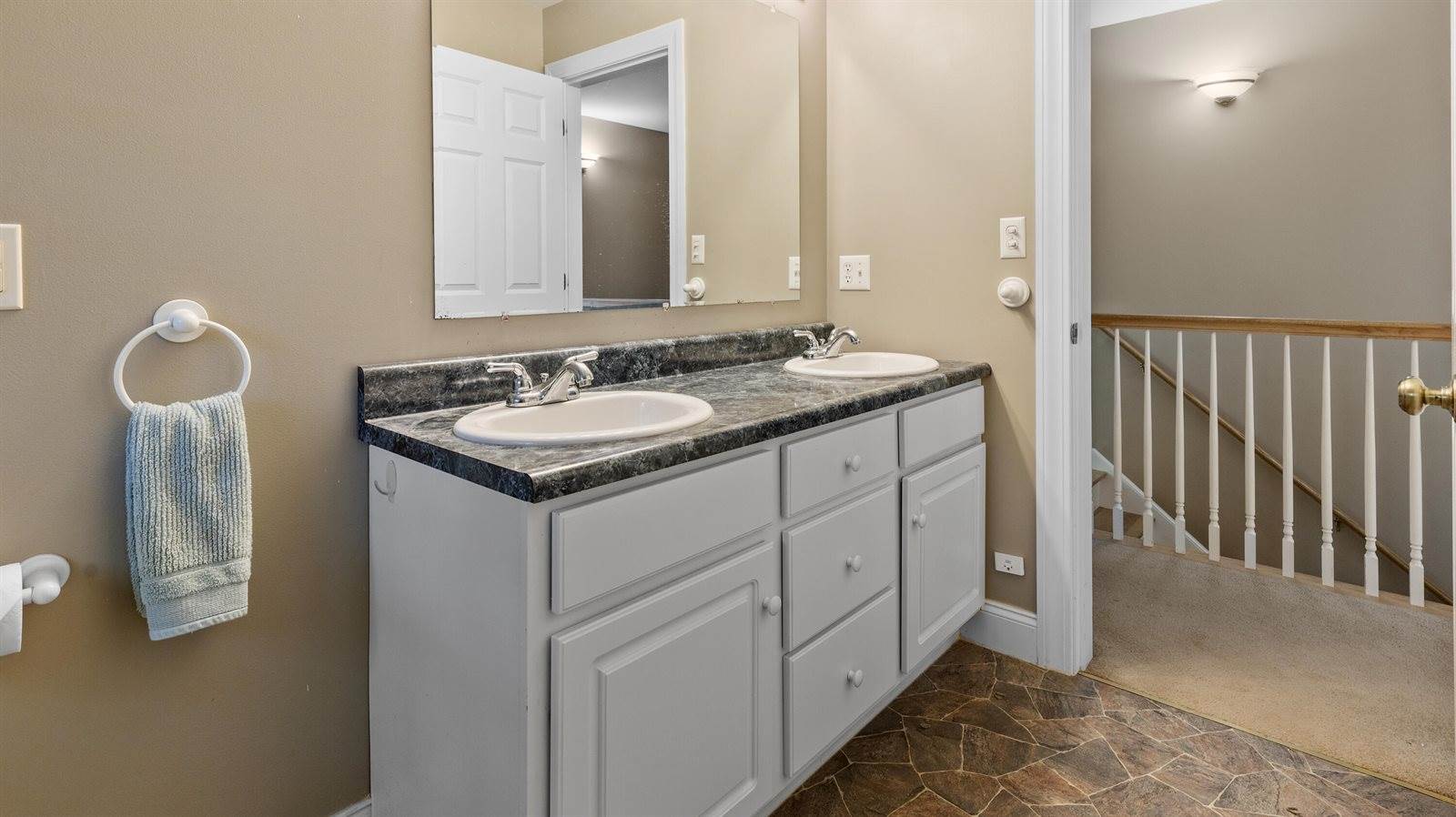 58 Kira Drive, Bangor, ME 04401