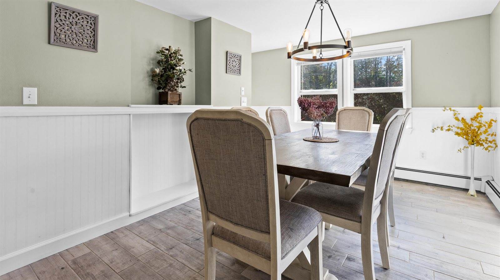 16 McDougal Drive, Hermon, ME 04401