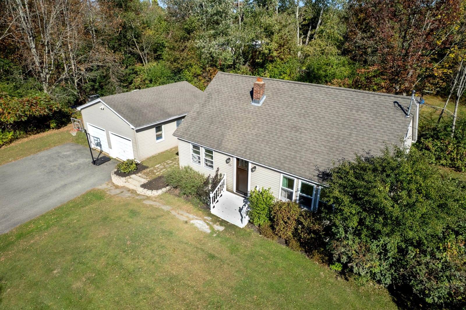 16 McDougal Drive, Hermon, ME 04401