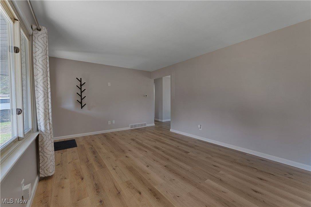 419 Carriage Hill Drive, Canfield, OH 44406