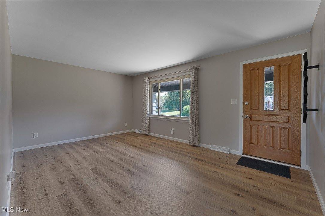 419 Carriage Hill Drive, Canfield, OH 44406