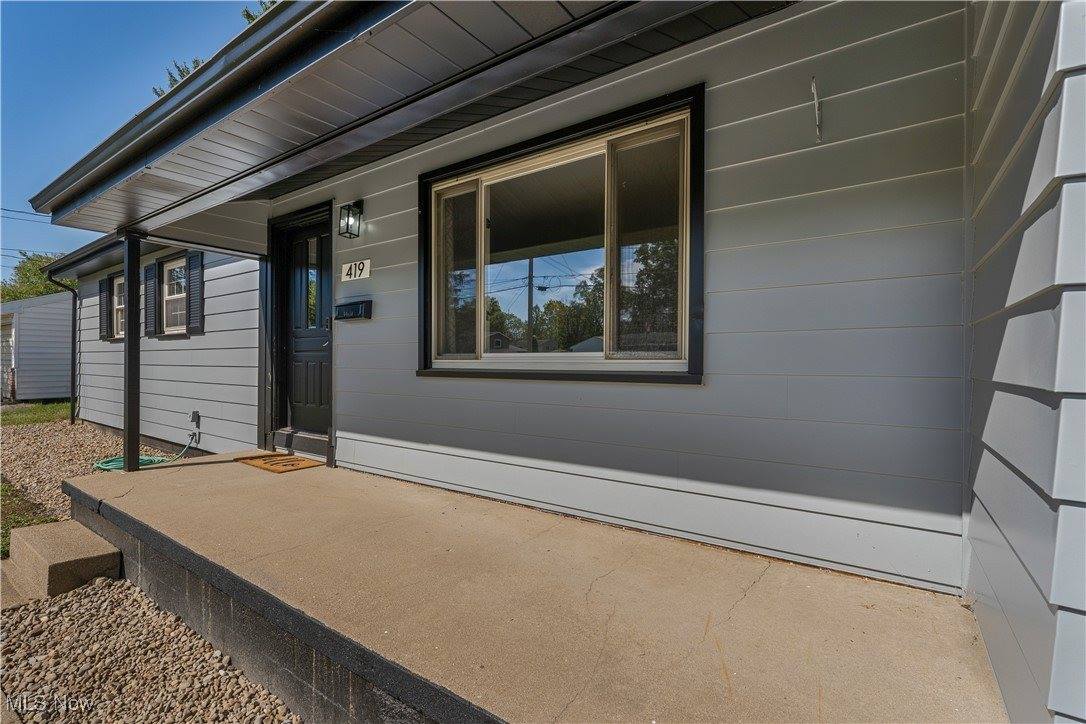 419 Carriage Hill Drive, Canfield, OH 44406