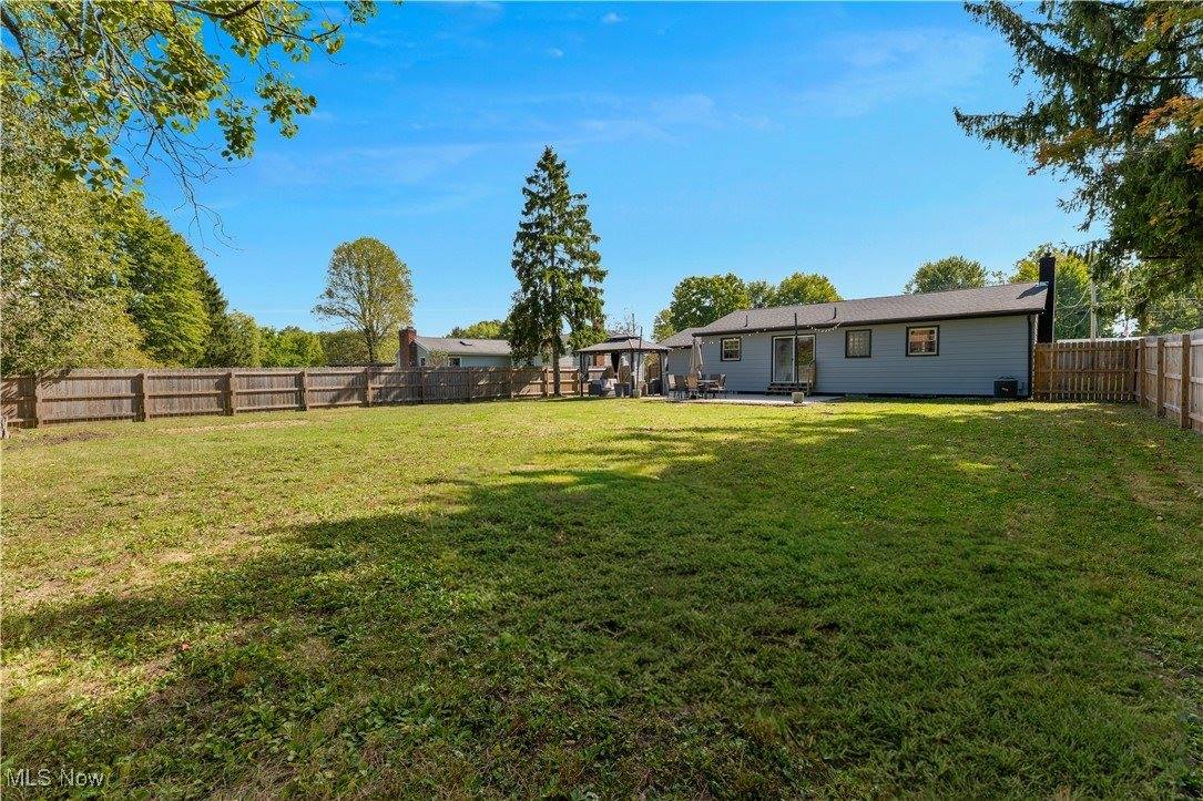 419 Carriage Hill Drive, Canfield, OH 44406