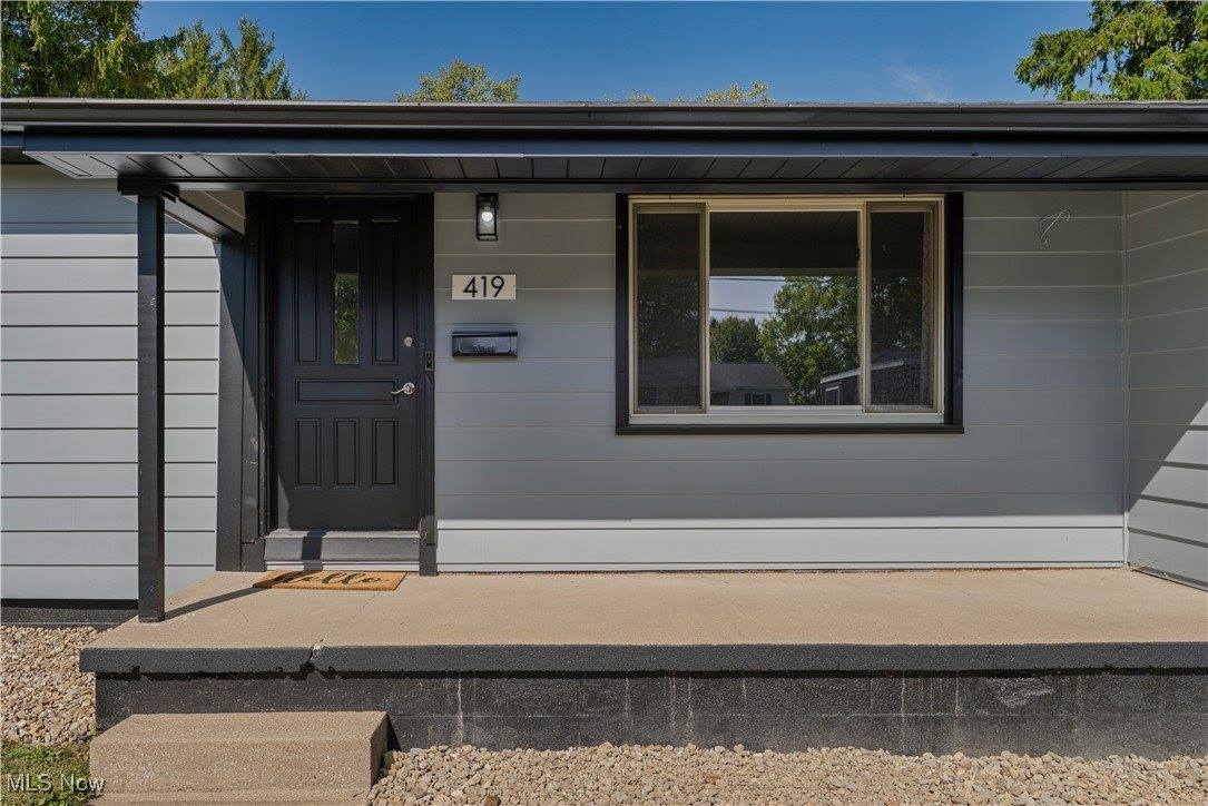 419 Carriage Hill Drive, Canfield, OH 44406