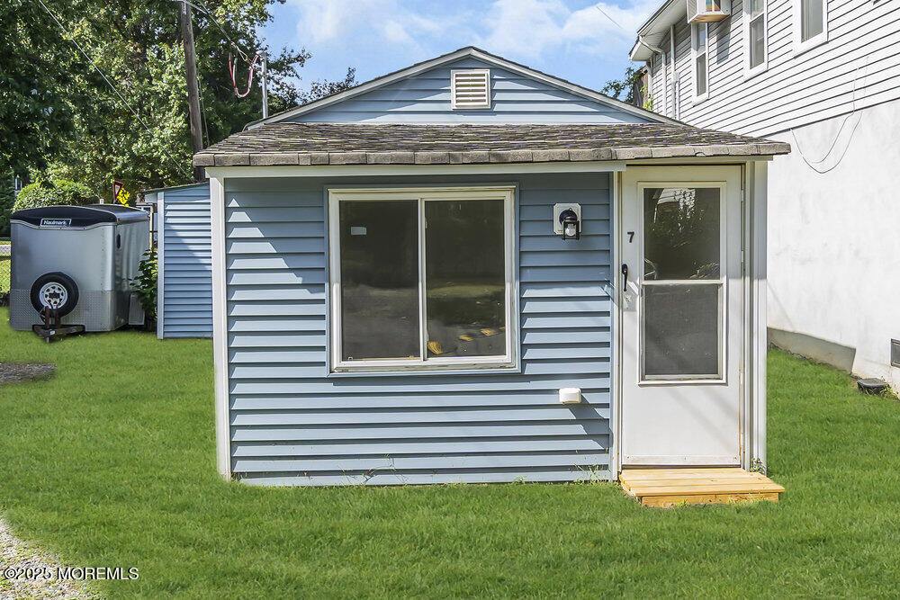 7 Gravelly Point Road, Highlands, NJ 07732