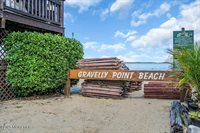 7 Gravelly Point Road, Highlands, NJ 07732