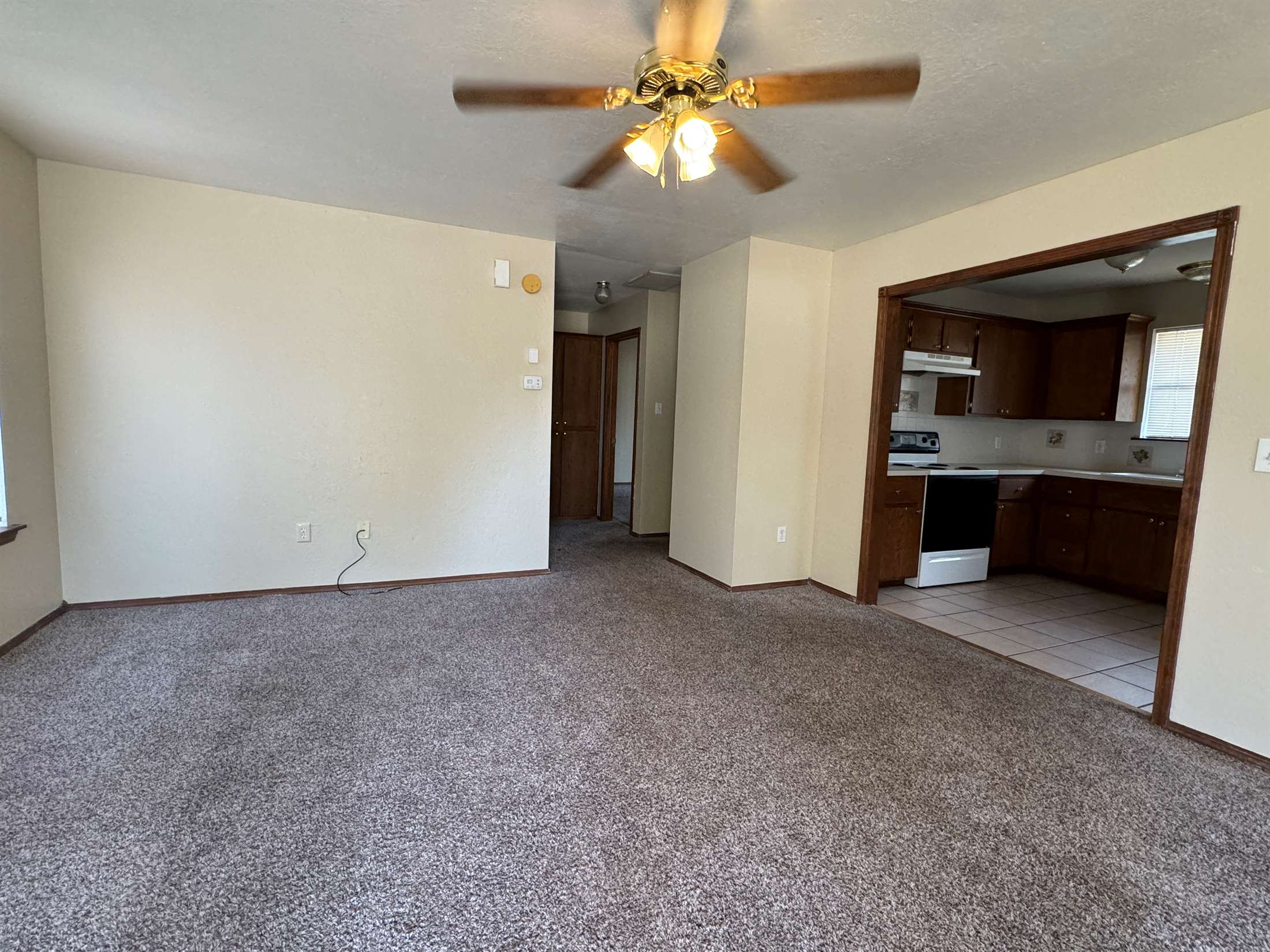 212 NW 14th, A&B, Lawton, OK 73507