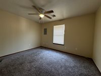 212 NW 14th, A&B, Lawton, OK 73507