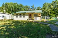 15775 Hallmark Lane, Saint Robert, MO 65584